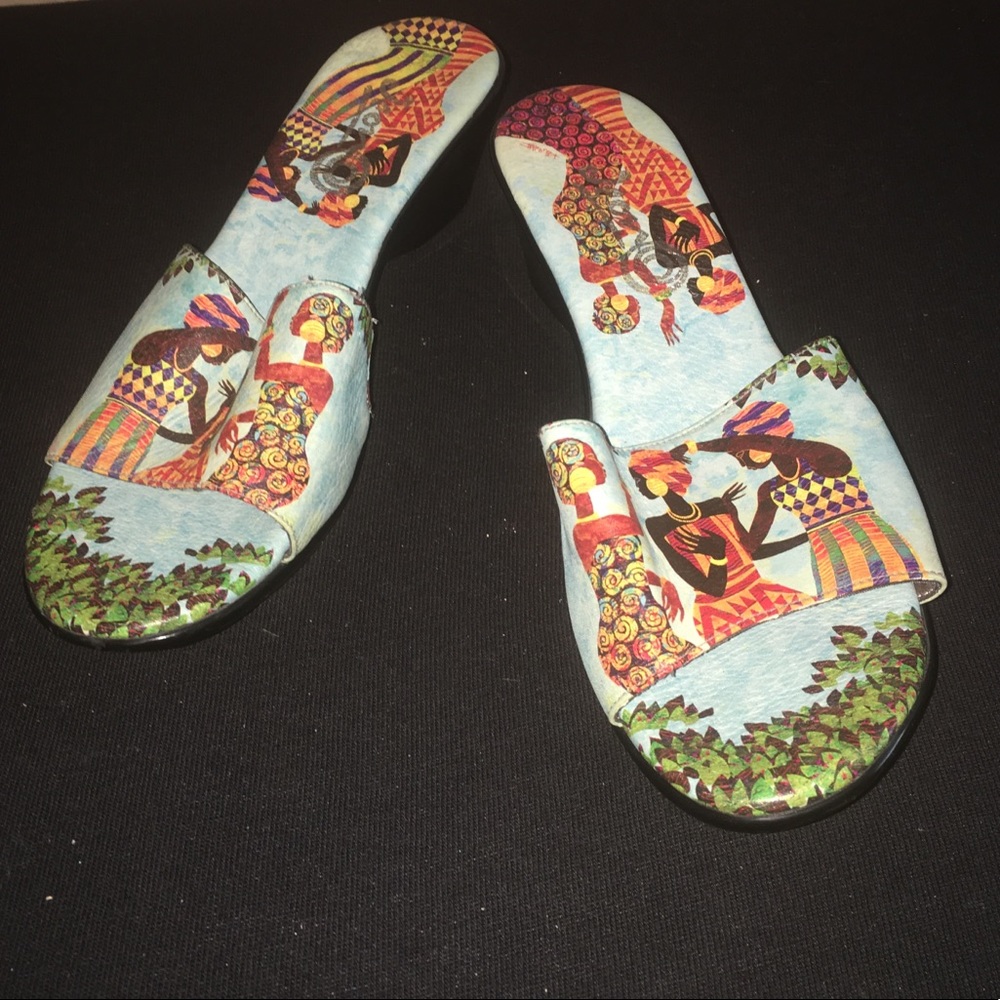 JCon African Tribal print open toe sandals that tell a story.
